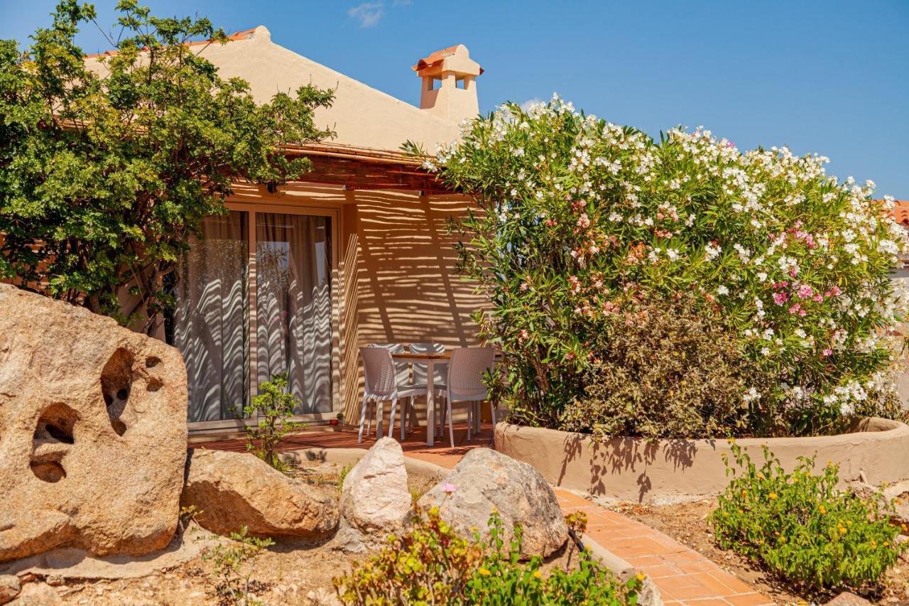 Residence Hotel Lu Nibareddu San Teodoro  Esterno foto